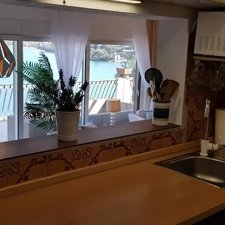 Σπίτι διακοπών Holiday House / Private Beach Bobovisca
