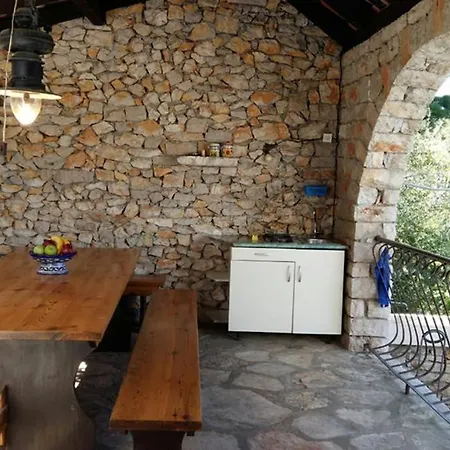 Holiday House / Private Beach Σπίτι διακοπών Bobovisca