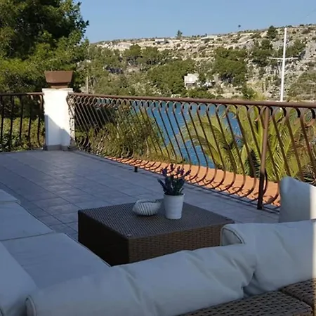 Σπίτι διακοπών Holiday House / Private Beach Bobovisca